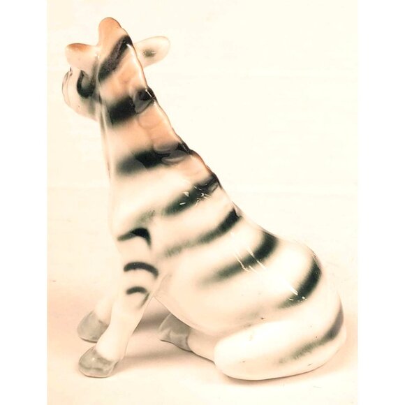 Vintage Ceramic Striped Zebra Figurine 2.5" Tall Collectible Animal - Picture 4 of 6
